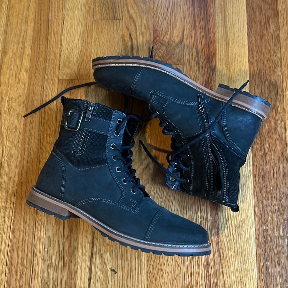 Men’s black boots